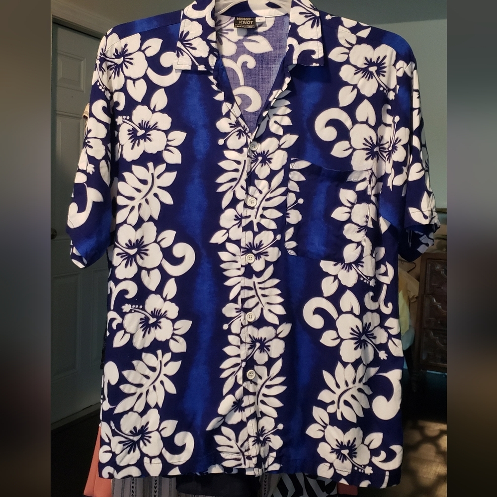 Koko Knot Hawaiian Short Sleeve Camp Shirt Men's Large Blue Vintage Aloha Rayon